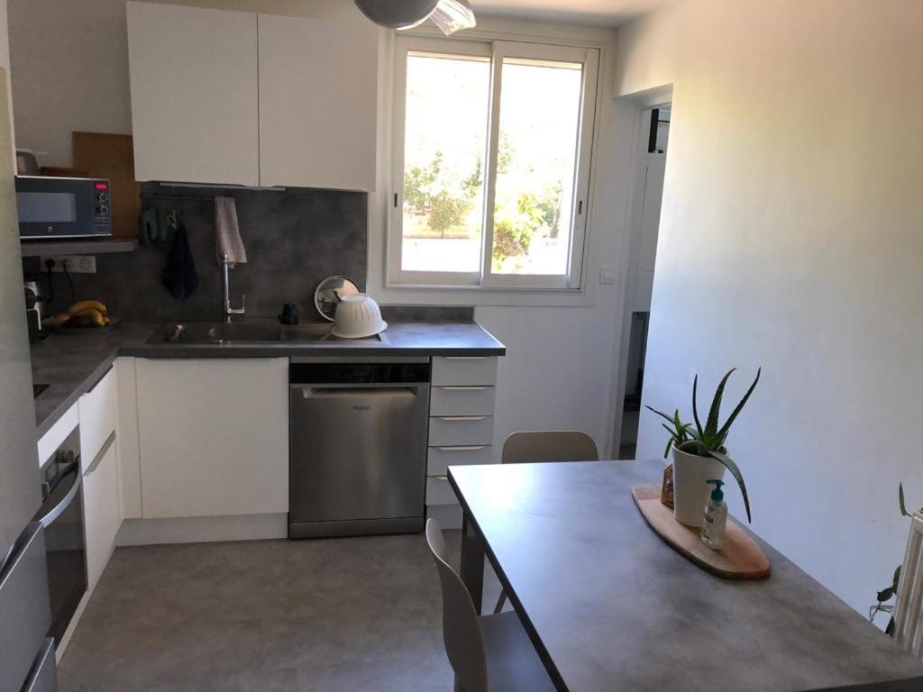 Chambre Avec Salle D'Eau Privee Dans Appartement Partage 200 M Du Tram مونبيلييه المظهر الخارجي الصورة